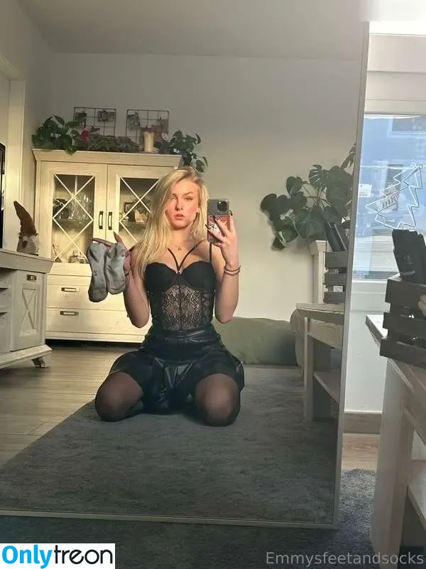 Emmysfeetandsocks nude photo #0242 (emmyfeetandsocks / emmysfeetandso1 / theluckyguy_efs)