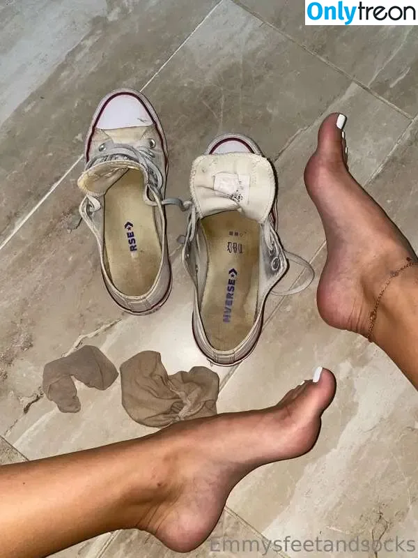 Emmysfeetandsocks nude photo #0284 (emmyfeetandsocks / emmysfeetandso1 / theluckyguy_efs)