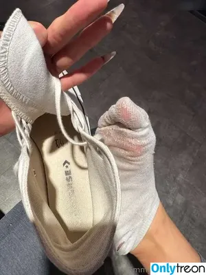 Emmysfeetandsocks / emmyfeetandsocks / emmysfeetandso1 / theluckyguy_efs nude photo #1028