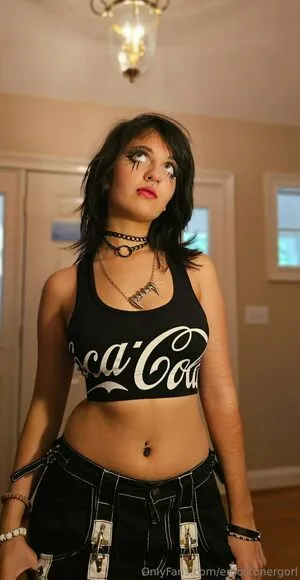 Emostonergorl / Obvious_Confusion699 / emo.stoner.gorl / smolstarcaster nude photo #0554