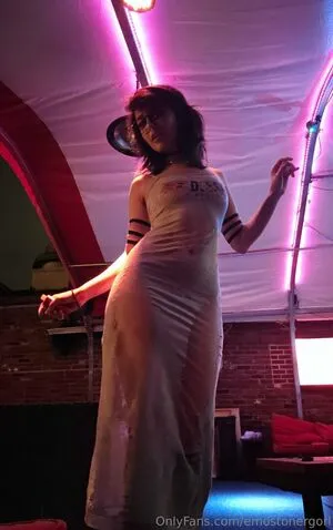 Emostonergorl / Obvious_Confusion699 / emo.stoner.gorl / smolstarcaster nude photo #0605