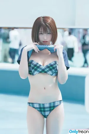 Enako / enako_cos / enakorin / えなこ nude photo #0984