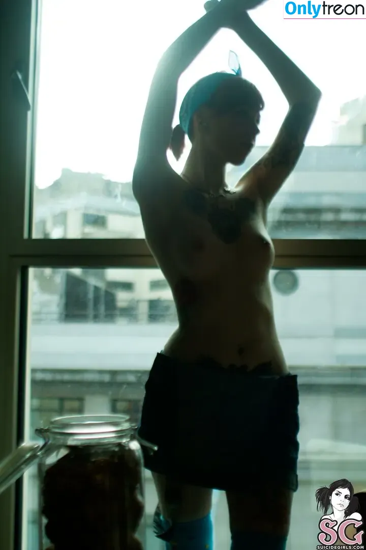 Erae nude photo #0005 (erae.tattoo)