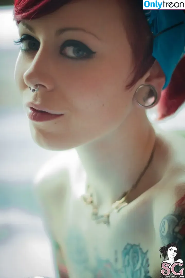 Erae nude photo #0016 (erae.tattoo)