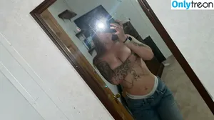 Erica Brown / couldyoufuckinnott nude photo #0001