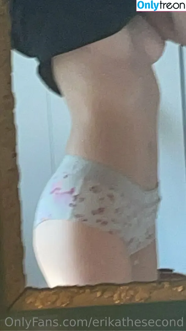 erikathesecond nude photo #0013 (erikathesecond)