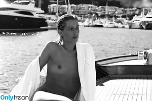 Erin van Dongen / erinvandongen nude photo #0064