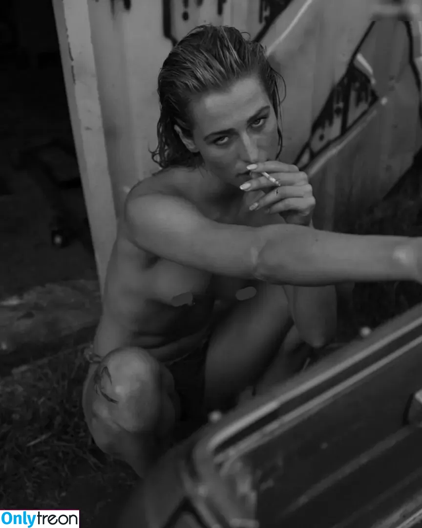 Erin van Dongen nude photo #0010 (erinvandongen)