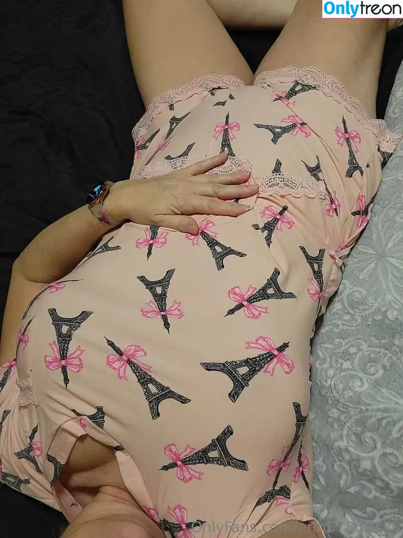 erin57868135 nude photo #0009 (erin57868135)