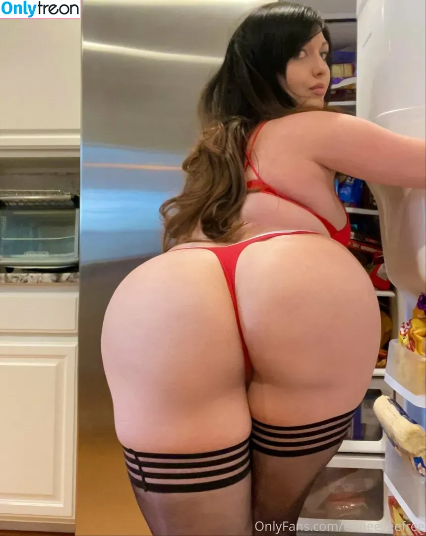 erineeveefree nude photo #0001 (foxiebabez)