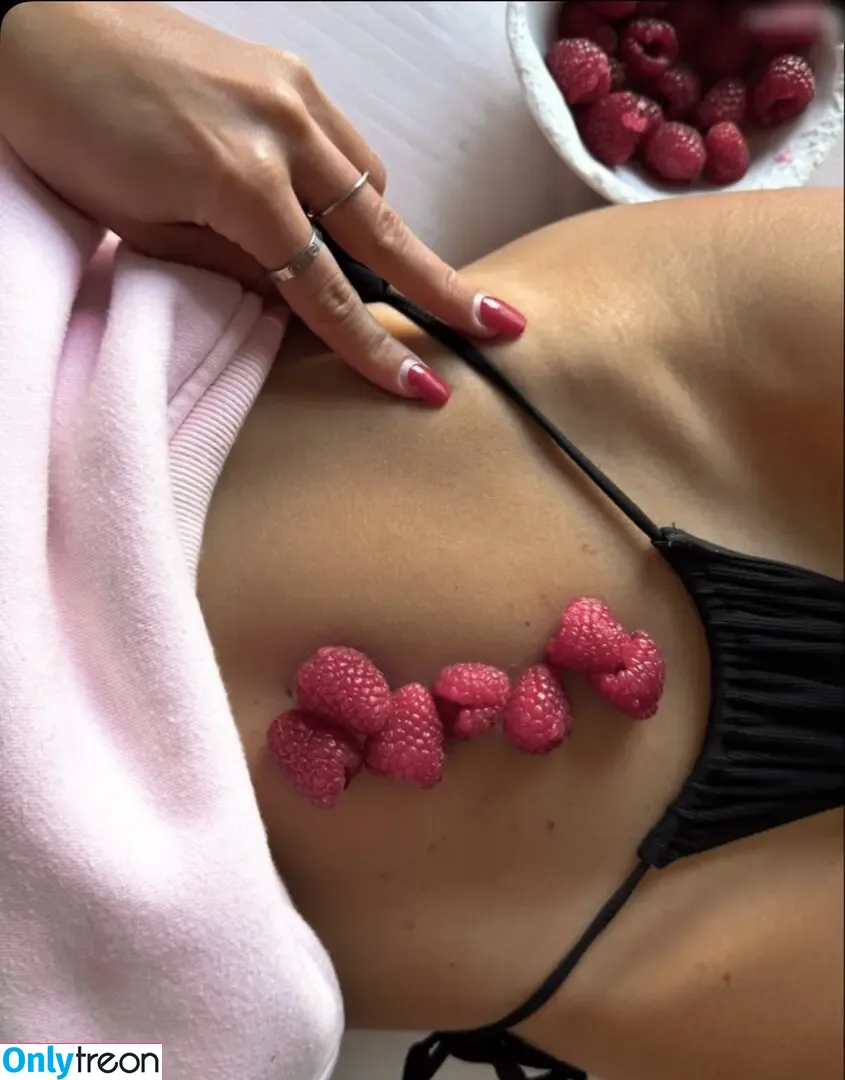 Erna Husko nude photo #0446 (ernahusko / ernahuskoo)