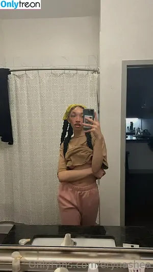  nude photo #0002
