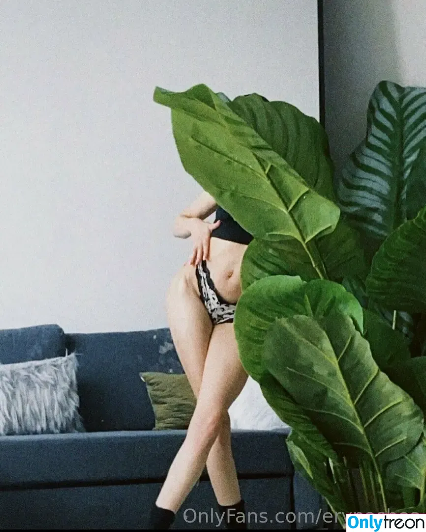 erynashea nude photo #0003 (erynashea)