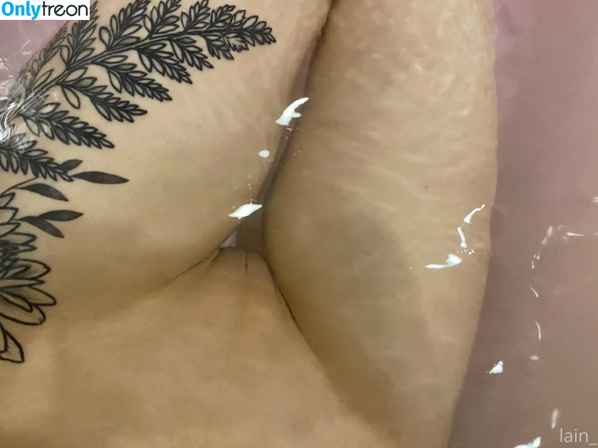 es.lain nude photo #0530 (Yummy Yum Yum)