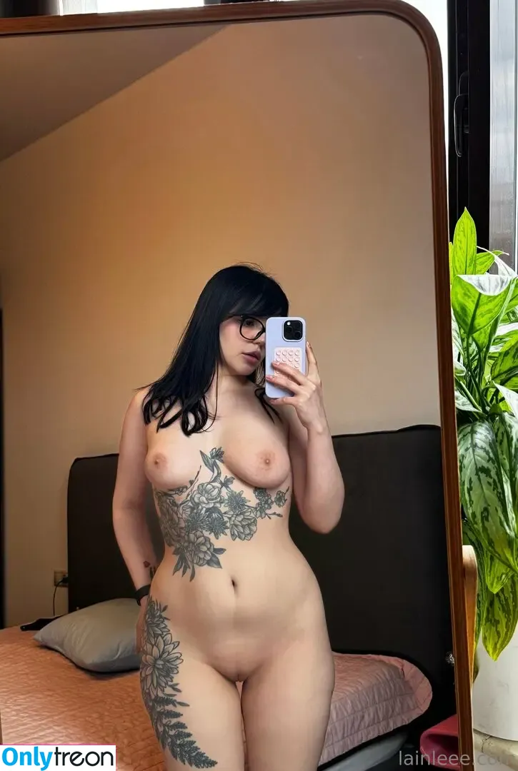 es.lain nude photo #1315 (Yummy Yum Yum)