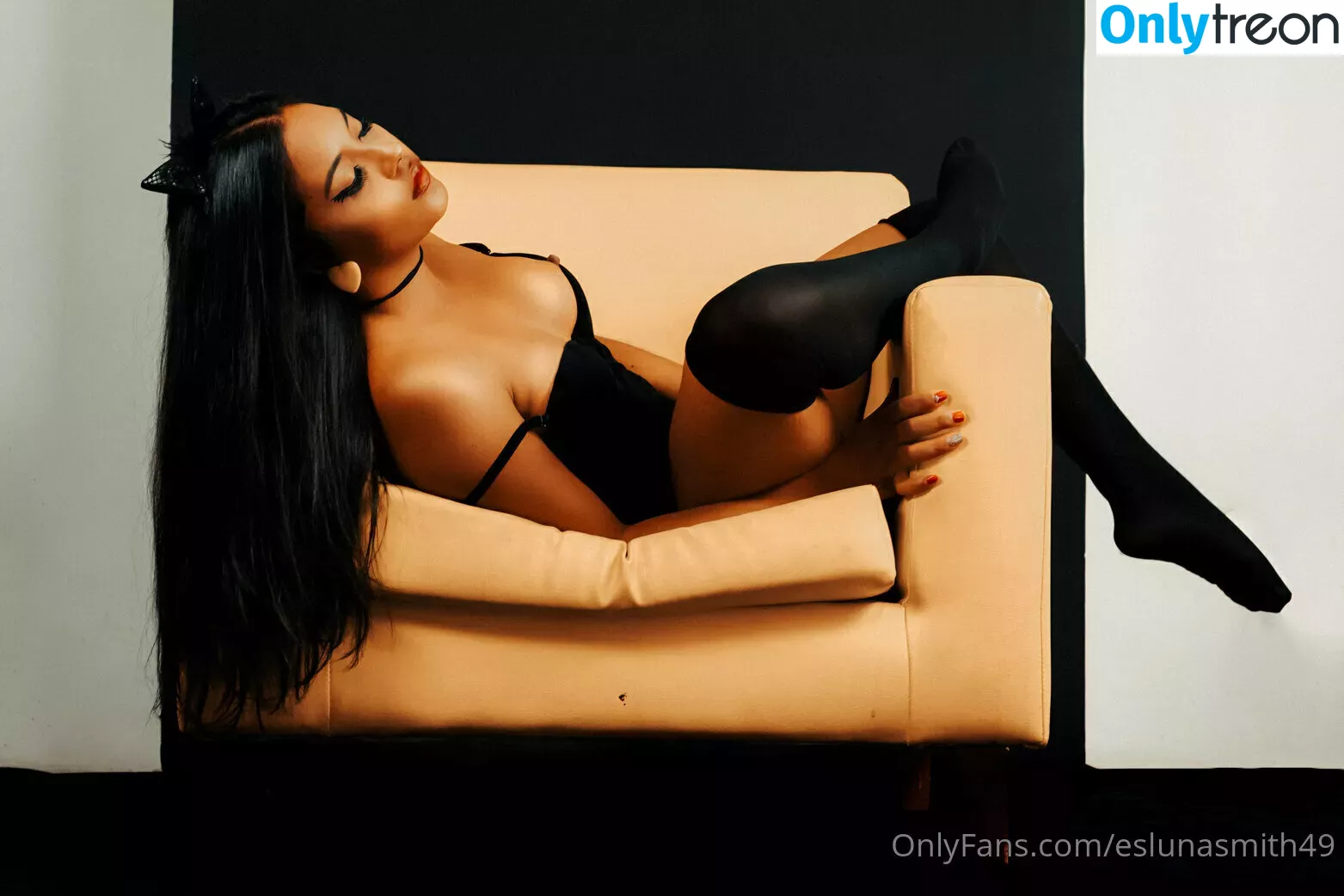 eslunasmith49 nude photo #0001 (eslunasmith49)