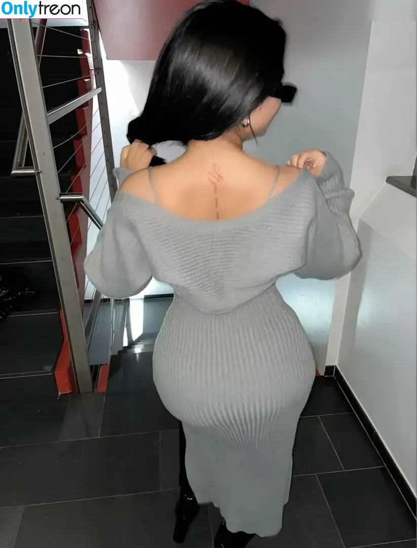Esra Algac nude photo #0015 (Esra Algac)