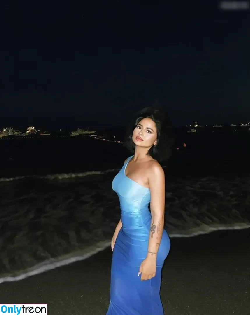 Esra Algac nude photo #0024 (Esra Algac)