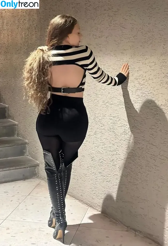 esrarabiaunal nude photo #0019 (esrarabiaunal)