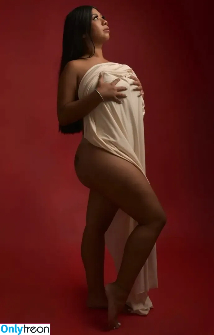 Estephania Alvarez nude photo #0063 (Fanialvc / faalvc)