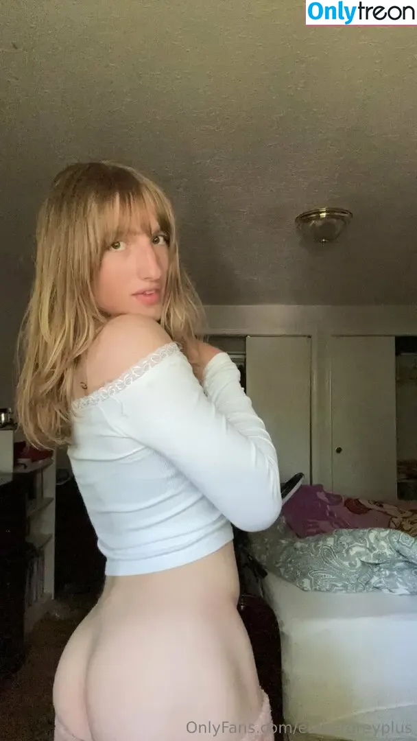 esthergreyplus nude photo #0060 (esthergreyplus)