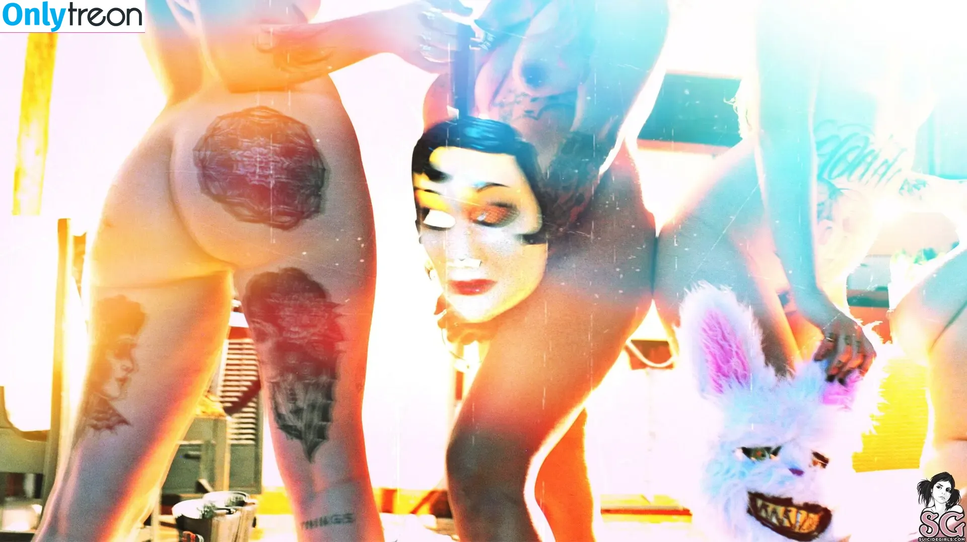 Etherbunny nude photo #0036 (EtherBunnyNFT / Poppyseed)
