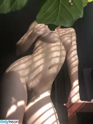 Etherealeaa / Lea Rising / Moondaddie / etherealkae / etherealsnake nude photo #0029
