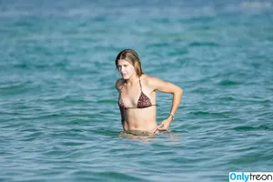 Eugenie Bouchard / Genie / geniebouchard nude photo #0551