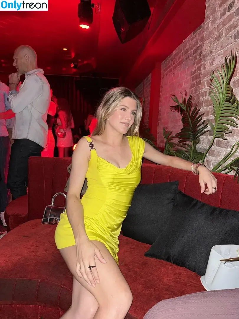 Eugenie Bouchard nude photo #0688 (Genie / geniebouchard)