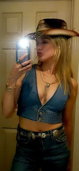 Eugenie Genie Bouchard / Eugenie 