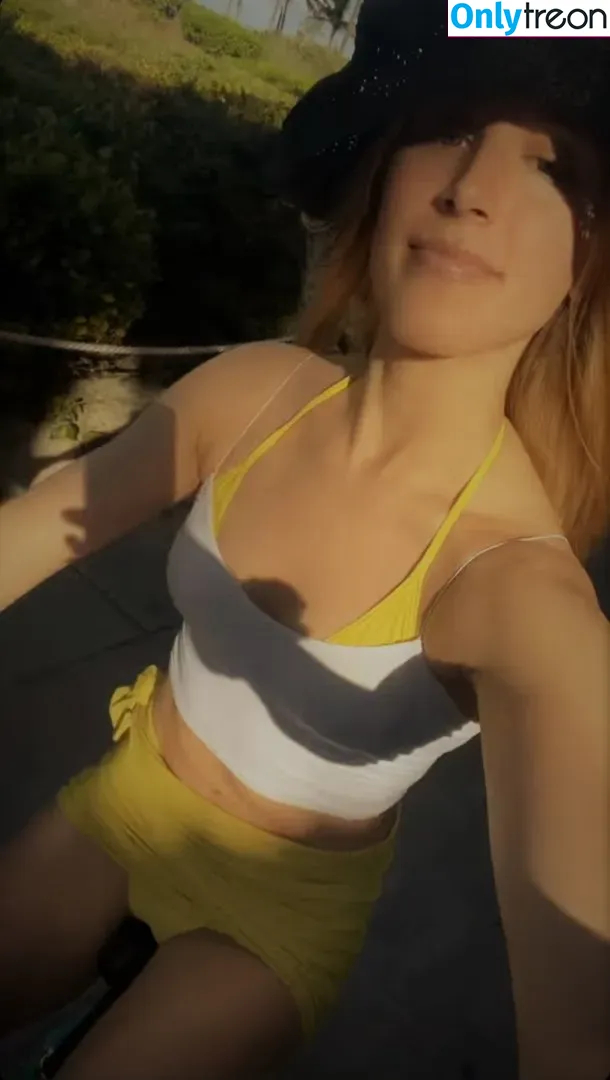 Eugenie Genie Bouchard nude photo #0004 (Eugenie 