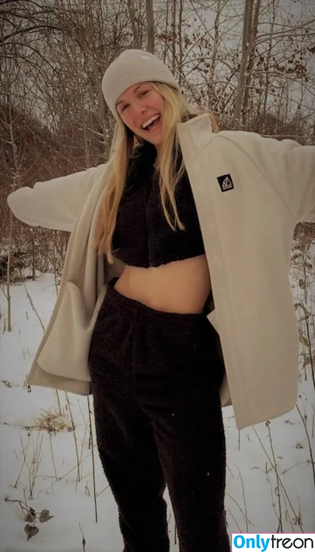 Eugenie Genie Bouchard nude photo #0014 (Eugenie 