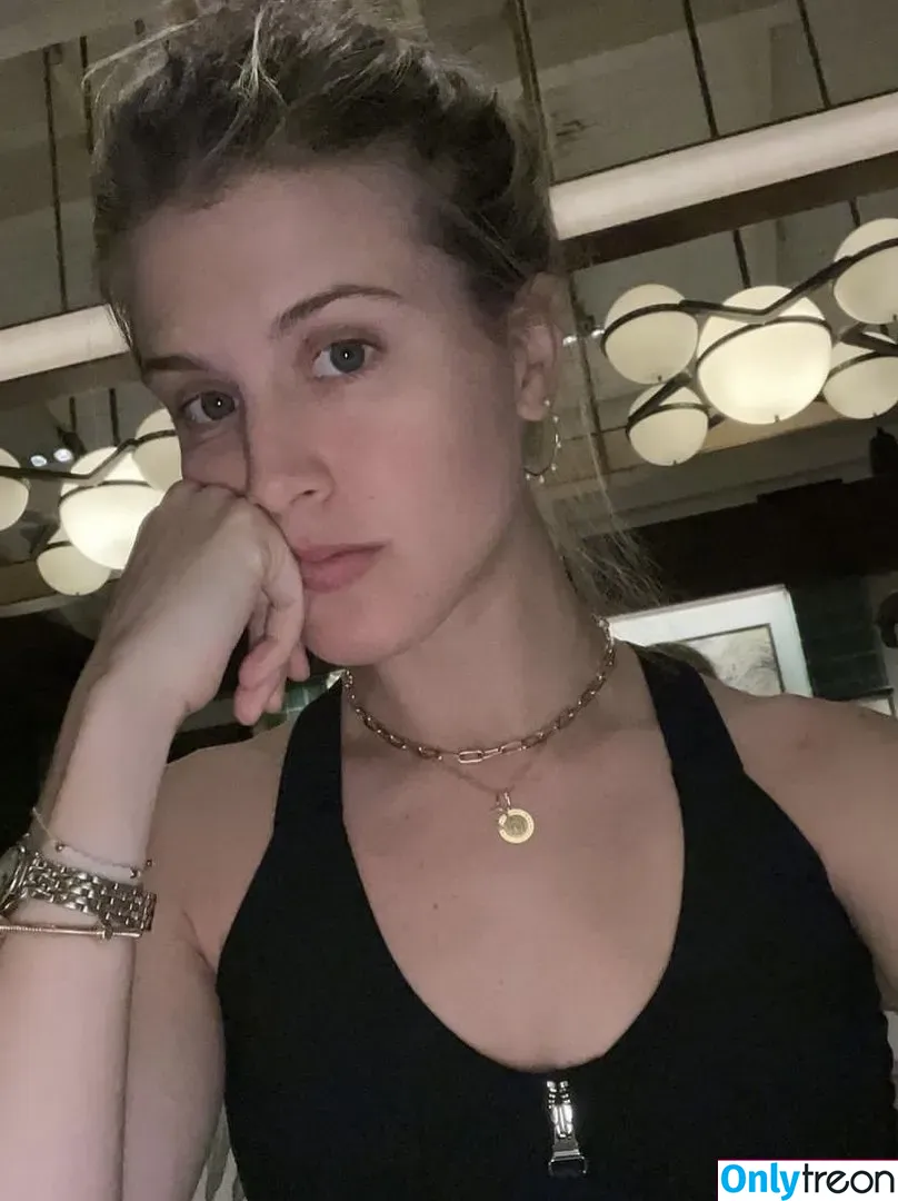 Eugenie Genie Bouchard nude photo #0036 (Eugenie 