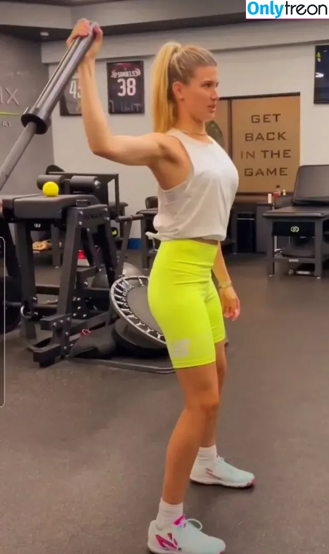 Eugenie Genie Bouchard nude photo #0095 (Eugenie 