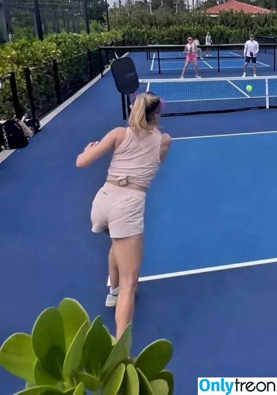 Eugenie Genie Bouchard nude photo #0358 (Eugenie 