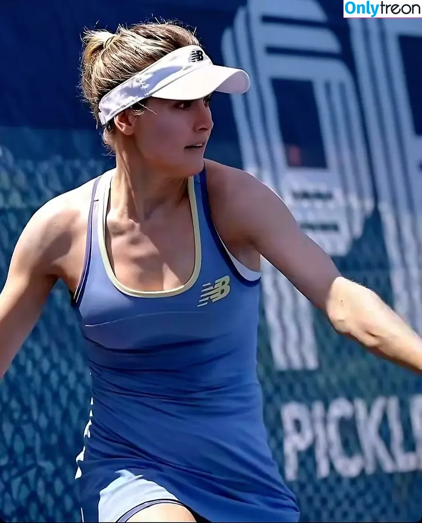 Eugenie Genie Bouchard nude photo #0543 (Eugenie 