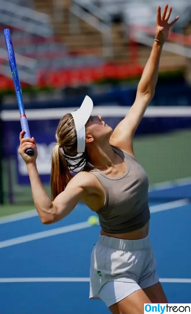 Eugenie Genie Bouchard nude photo #0568 (Eugenie 