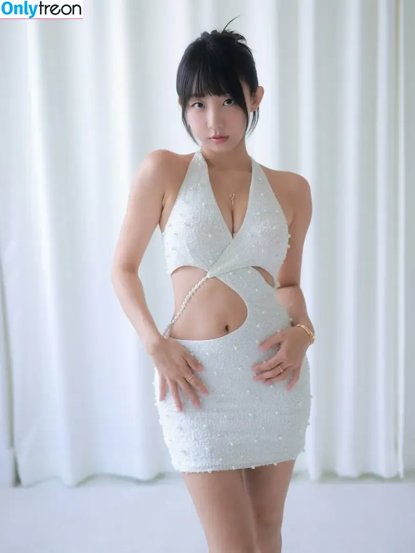 Eunji Pyoapple nude photo #0739 (djhenney / eunji / pyoapple)
