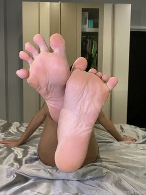 eurasian_feet / eurasian.feet nude photo #0083