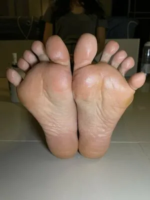 eurasian_feet / eurasian.feet nude photo #0139
