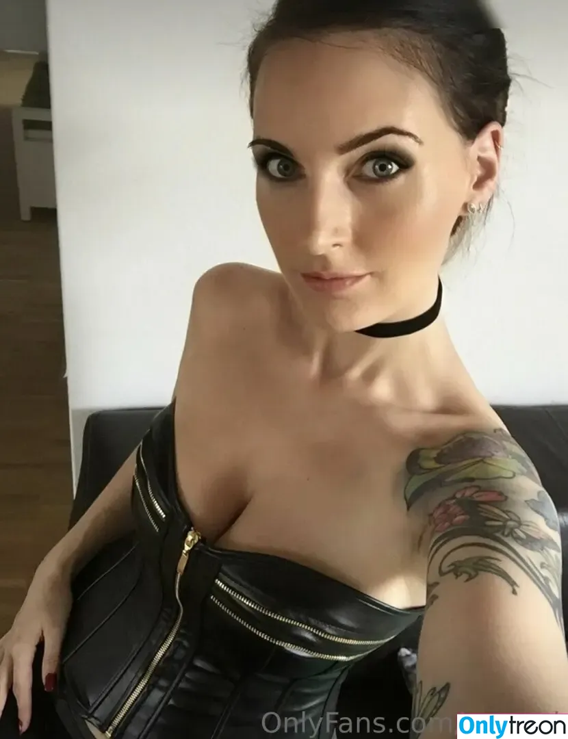 euromir nude photo #0048 (euromir)
