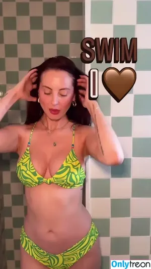 Eva Amurri / thehappilyeva nude photo #0410