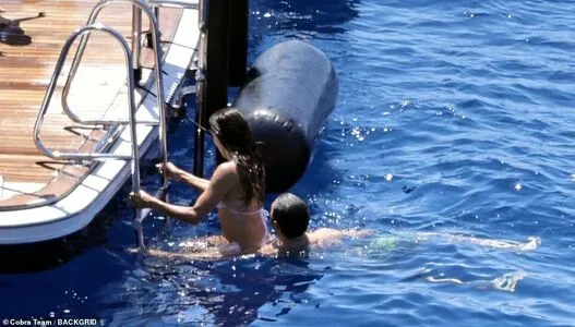 Eva Longoria / EvaLongoria nude photo #0080