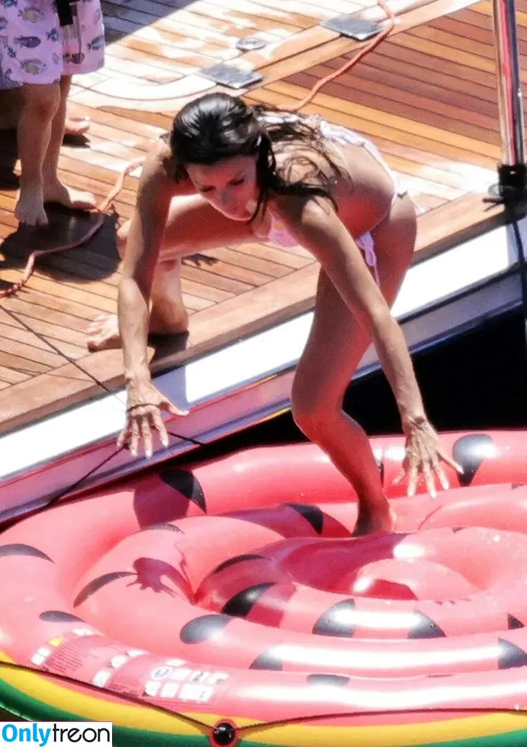 Eva Longoria nude photo #0083 (EvaLongoria)