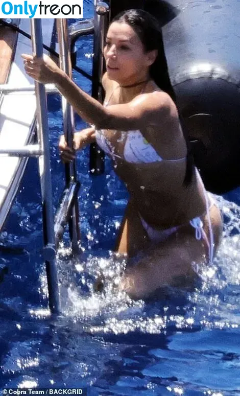 Eva Longoria nude photo #0086 (EvaLongoria)