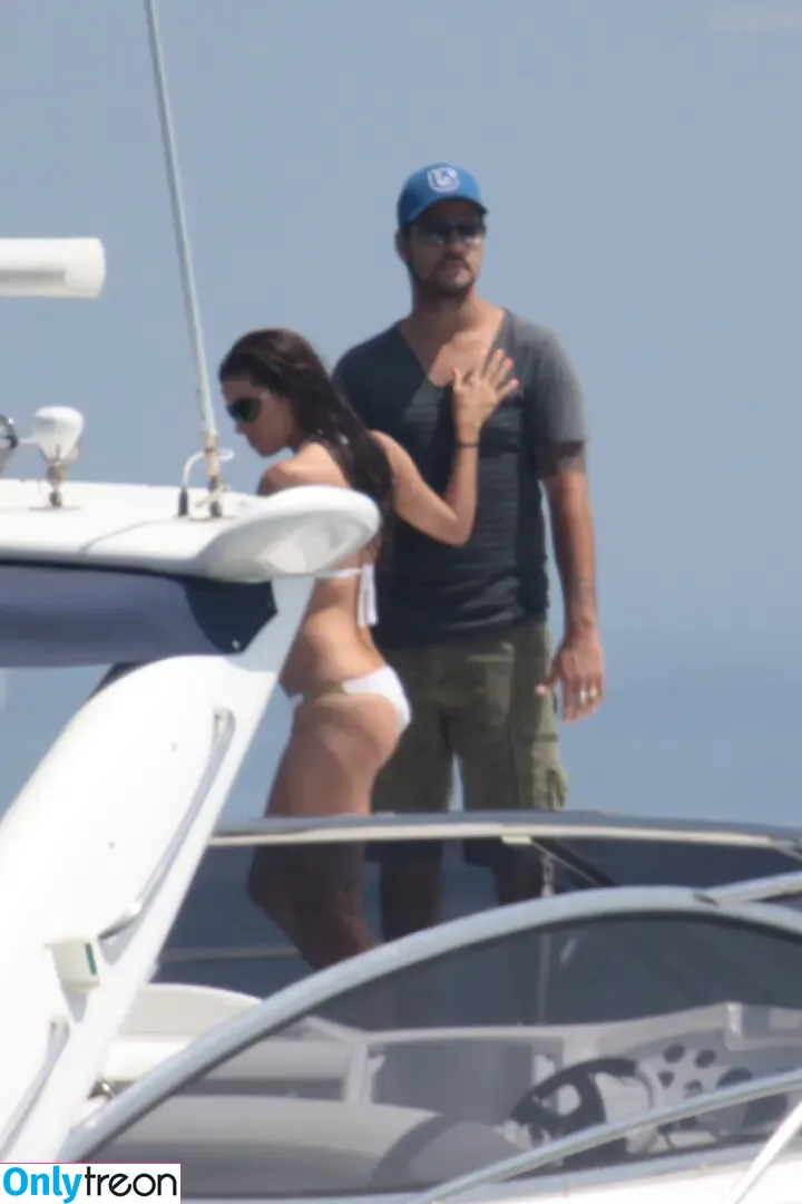 Eva Longoria nude photo #0993 (EvaLongoria)