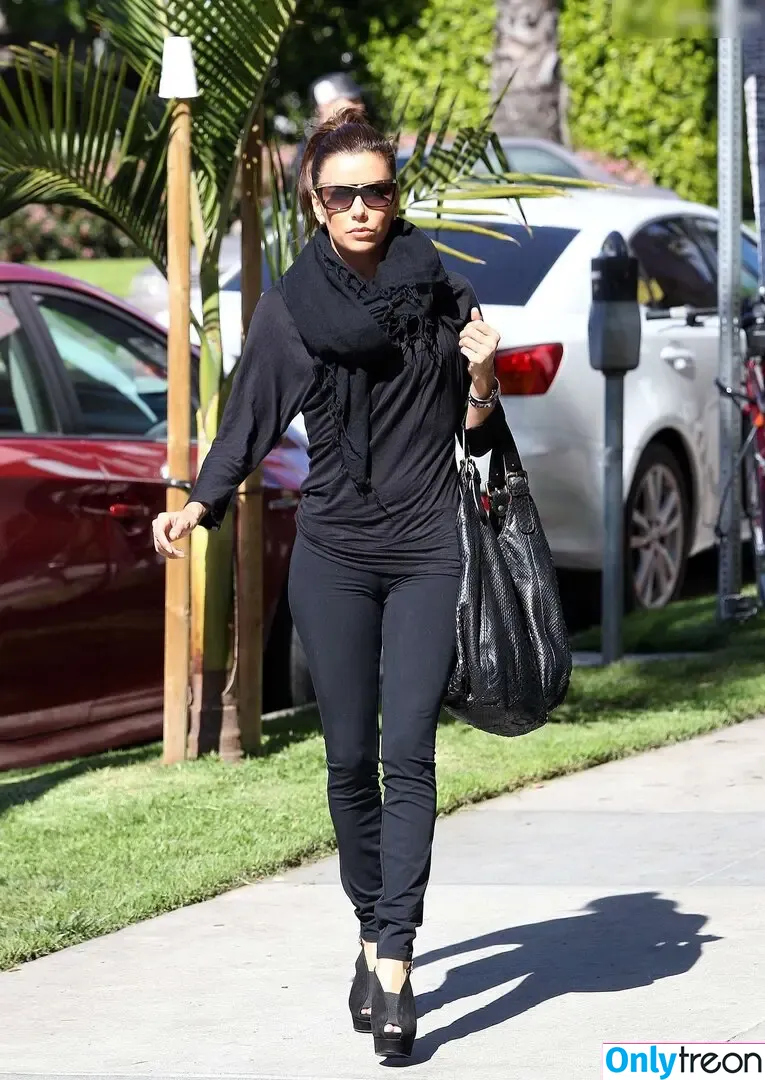 Eva Longoria nude photo #1018 (EvaLongoria)