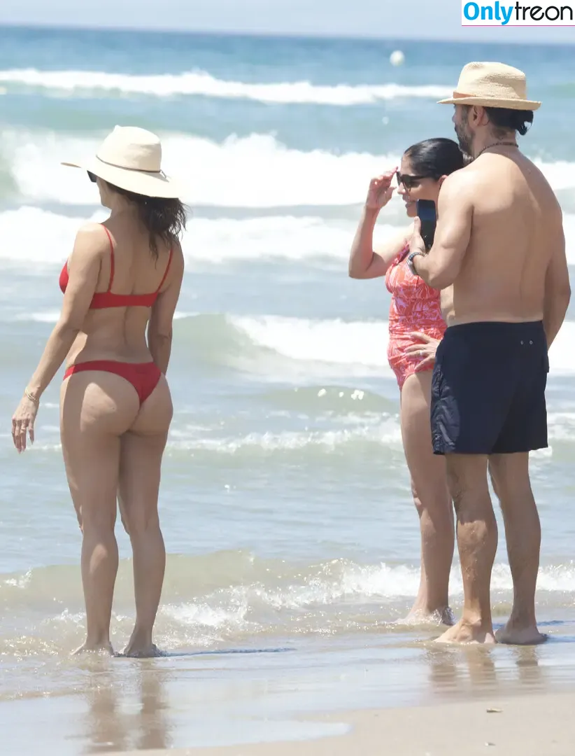 Eva Longoria nude photo #1055 (EvaLongoria)
