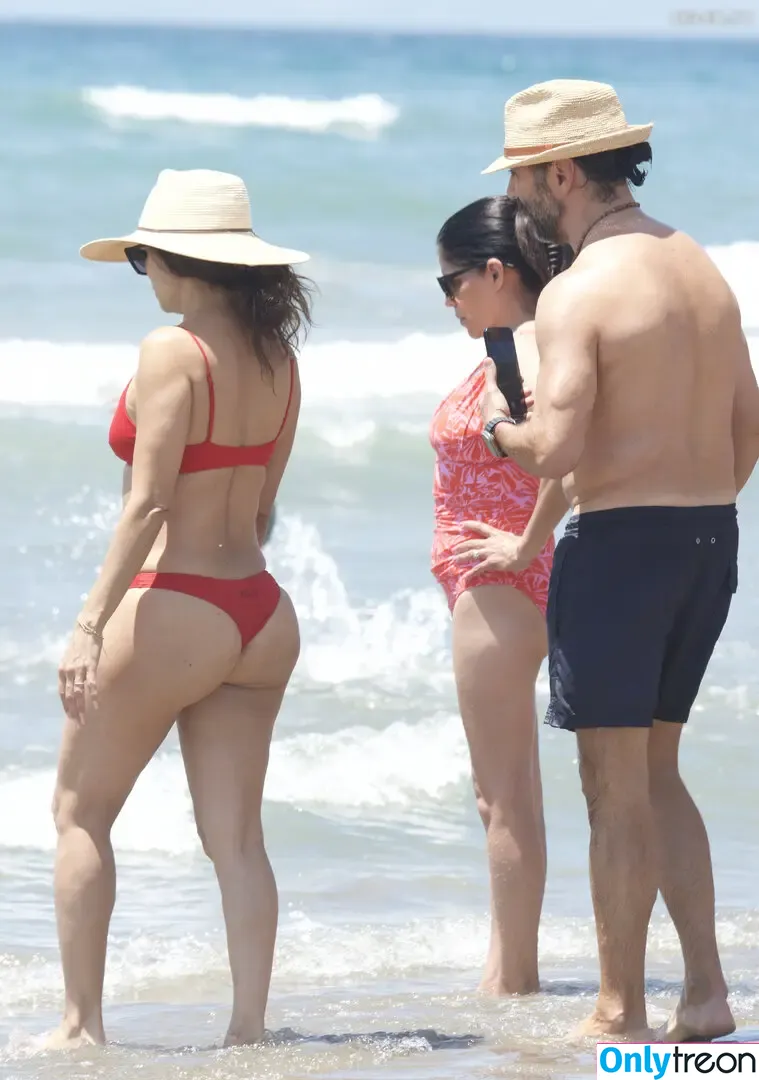 Eva Longoria nude photo #1057 (EvaLongoria)