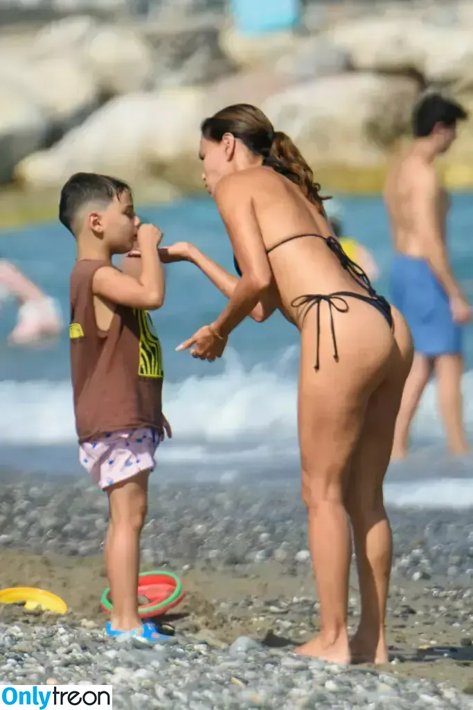 Eva Longoria nude photo #2206 (EvaLongoria)